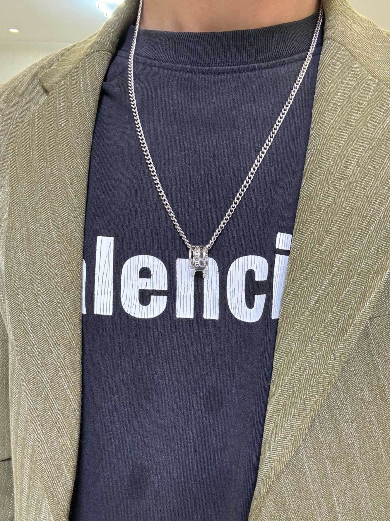 Gvc*1 necklaces